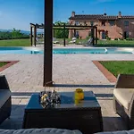 Boschi Salviati Villa *