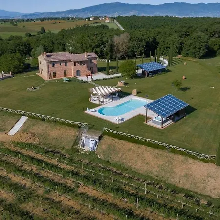 Boschi Salviati Vila Marciano della Chiana