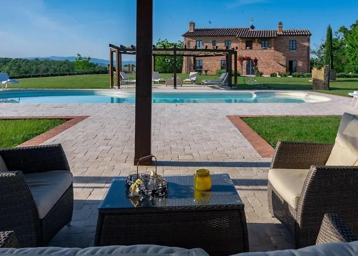 Boschi Salviati Villa *